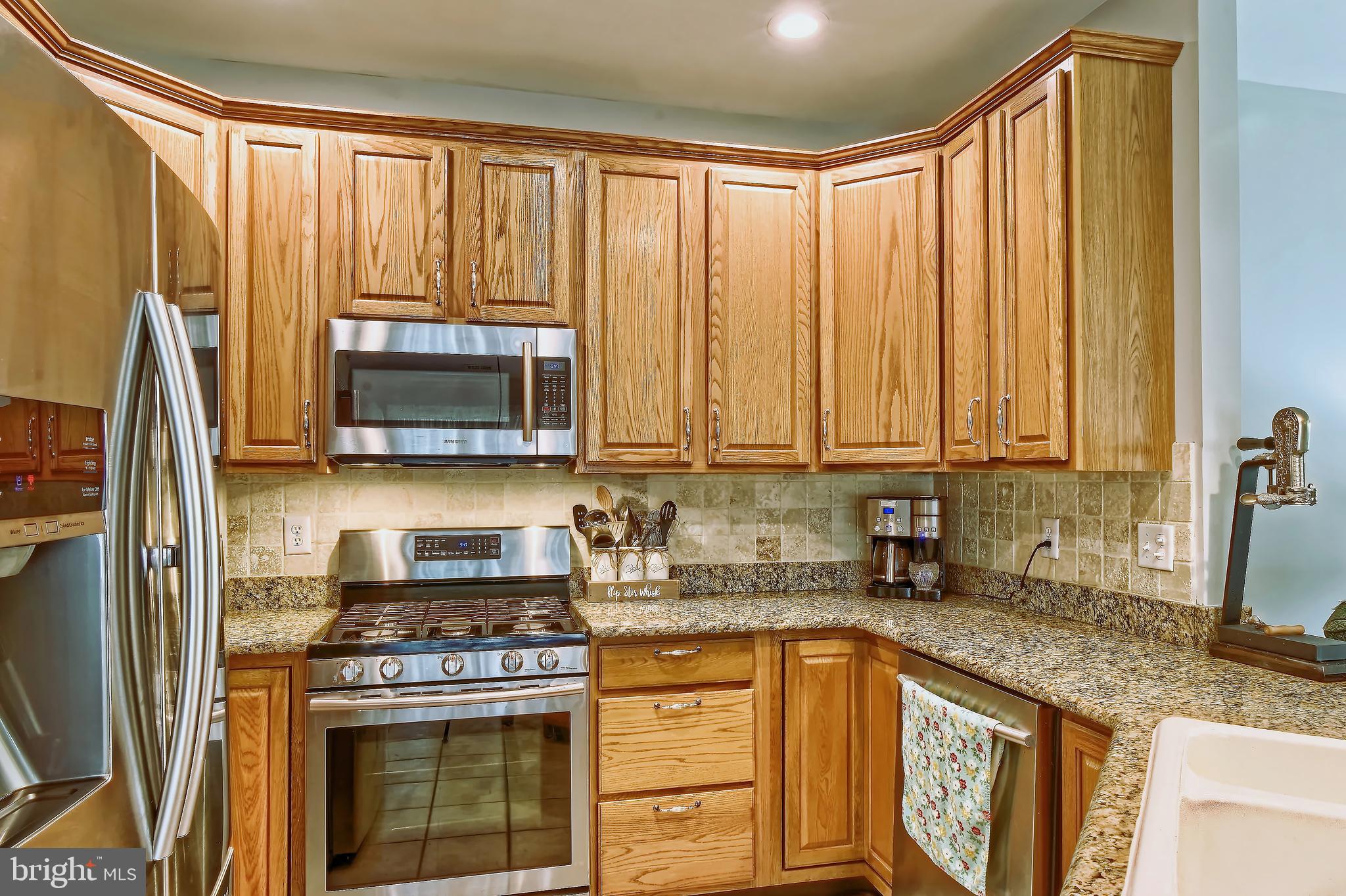 124 Somerfield Road Swedesboro, NJ 08085 - Photo 9 of 37 Kitchen