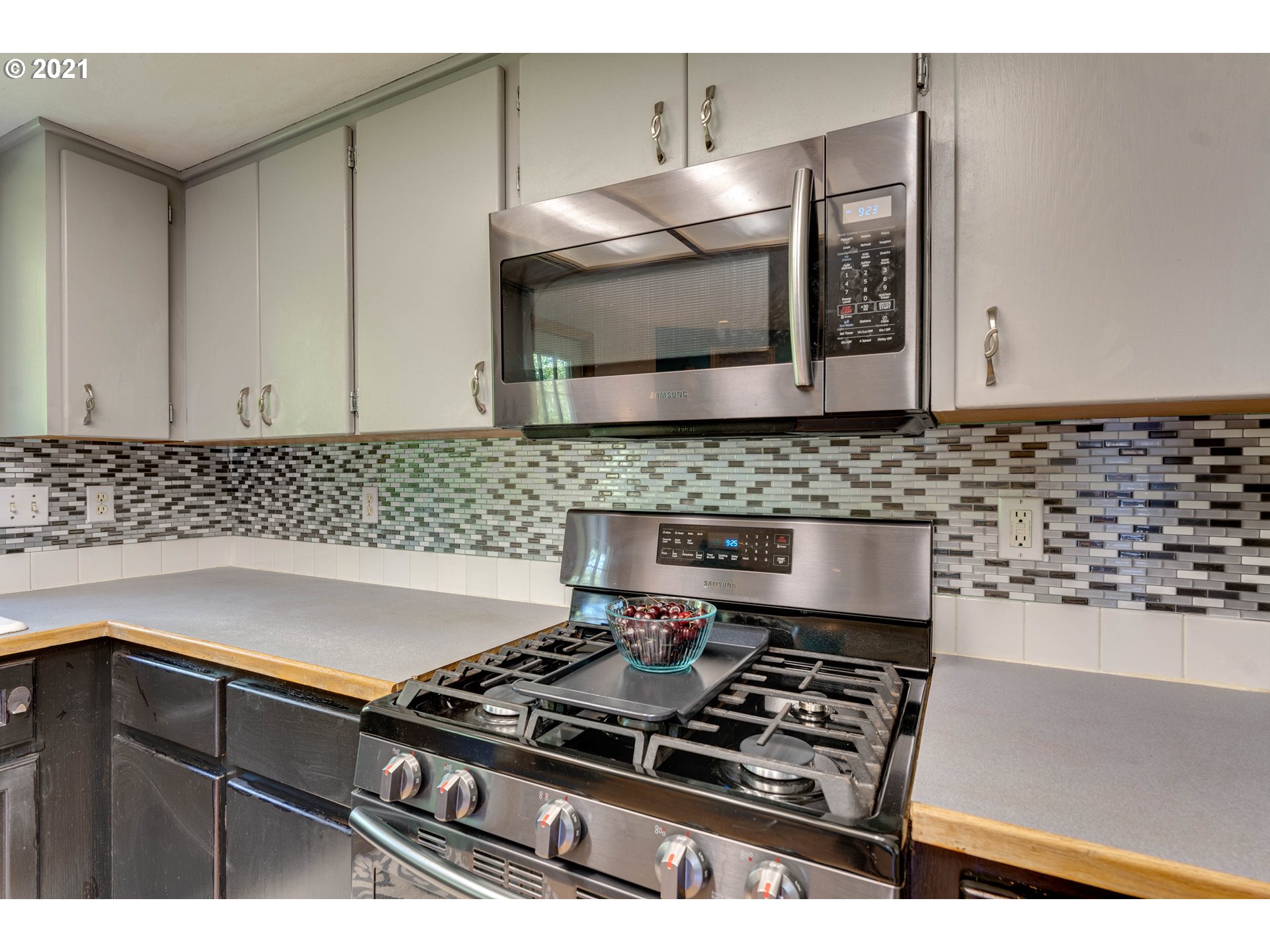 2247 Northwest Cascade Street Camas, WA 98607 - Photo 15 of 32 Gallery Image 15