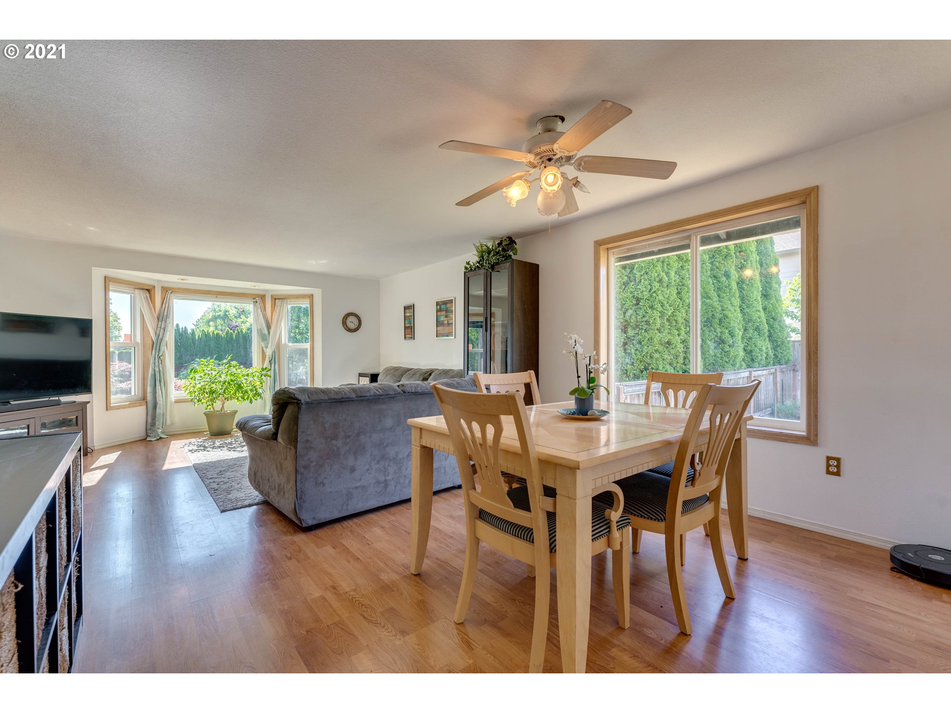 2247 Northwest Cascade Street Camas, WA 98607 - Photo 10 of 32 Gallery Image 10