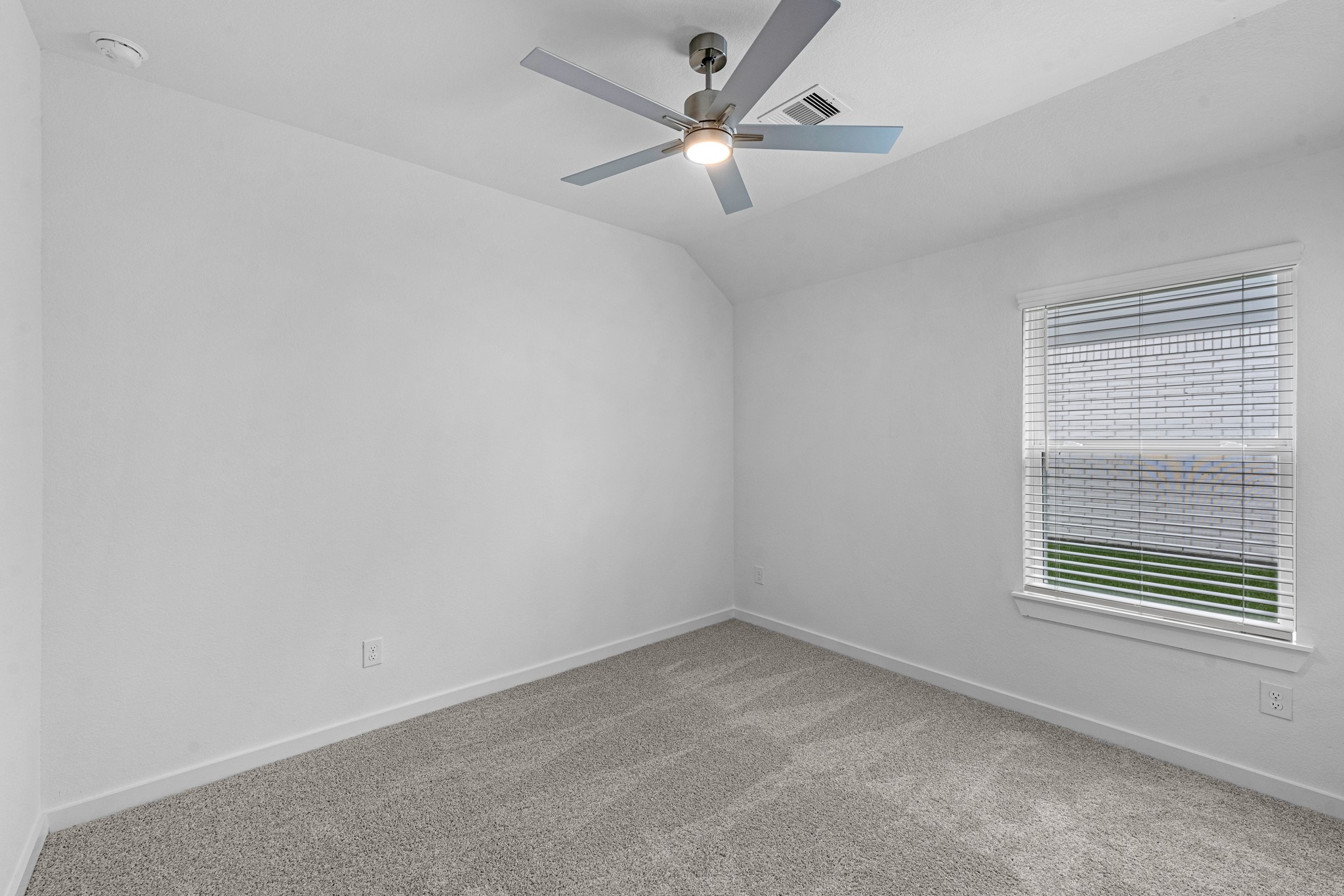 3102 Spitfire Drive Rosenberg, TX 77471 - Photo 15 of 33