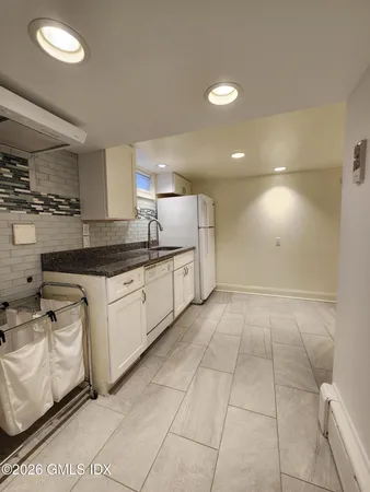 $6,000 | 34 Harold Street, Cos Cob, CT 06807