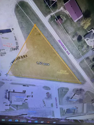 $275,000 | 44490 Highway 52, Zumbrota, MN 55992