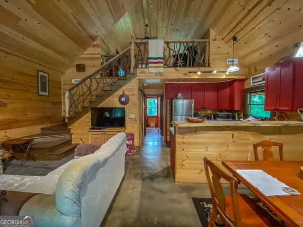 $399,900 | 513 Coleman Heights Lane, Rabun Gap, GA 30568