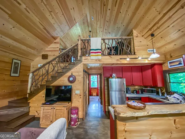 $399,900 | 513 Coleman Heights Lane, Rabun Gap, GA 30568