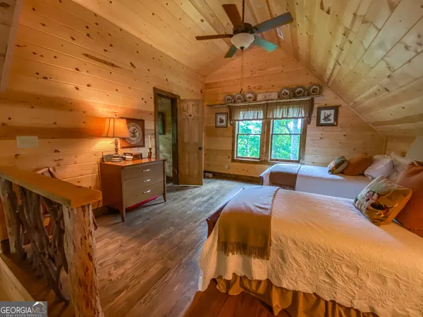 $399,900 | 513 Coleman Heights Lane, Rabun Gap, GA 30568