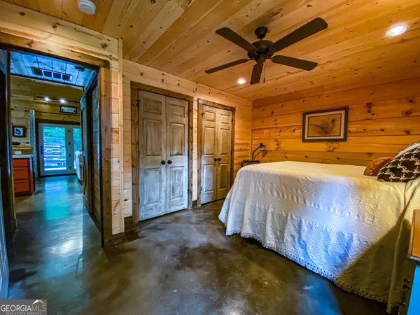 $399,900 | 513 Coleman Heights Lane, Rabun Gap, GA 30568