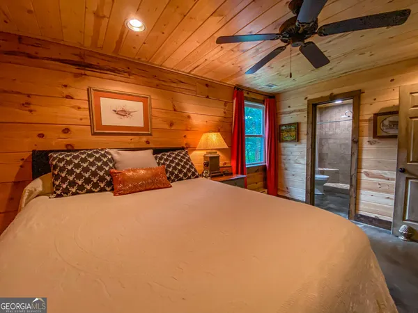 $399,900 | 513 Coleman Heights Lane, Rabun Gap, GA 30568