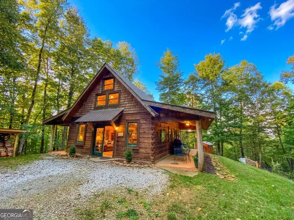 $399,900 | 513 Coleman Heights Lane, Rabun Gap, GA 30568