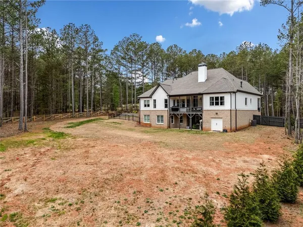 $889,900 | 8215 Highway 81, Bethlehem, GA 30620