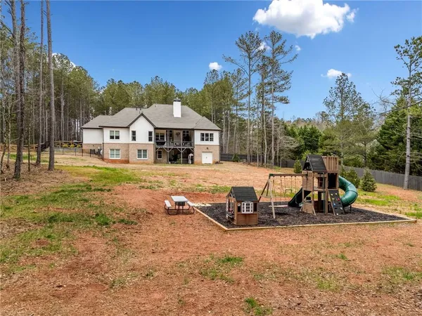 $889,900 | 8215 Highway 81, Bethlehem, GA 30620