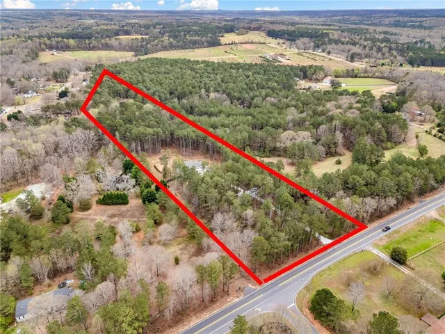$899,900 | 8215 Highway 81, Bethlehem, GA 30620