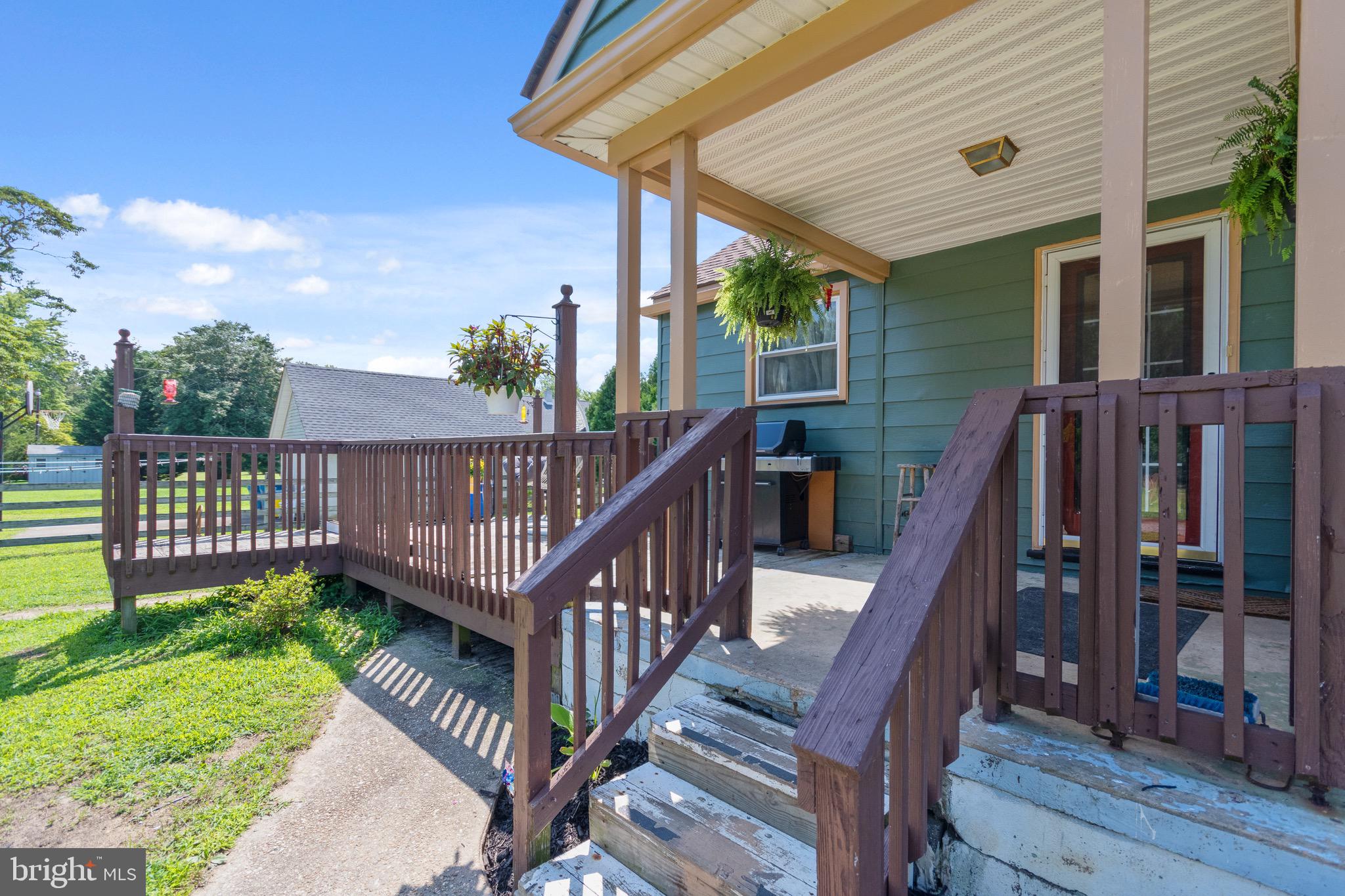 634 Jackson Road Atco, NJ 08004 - Photo 4 of 28