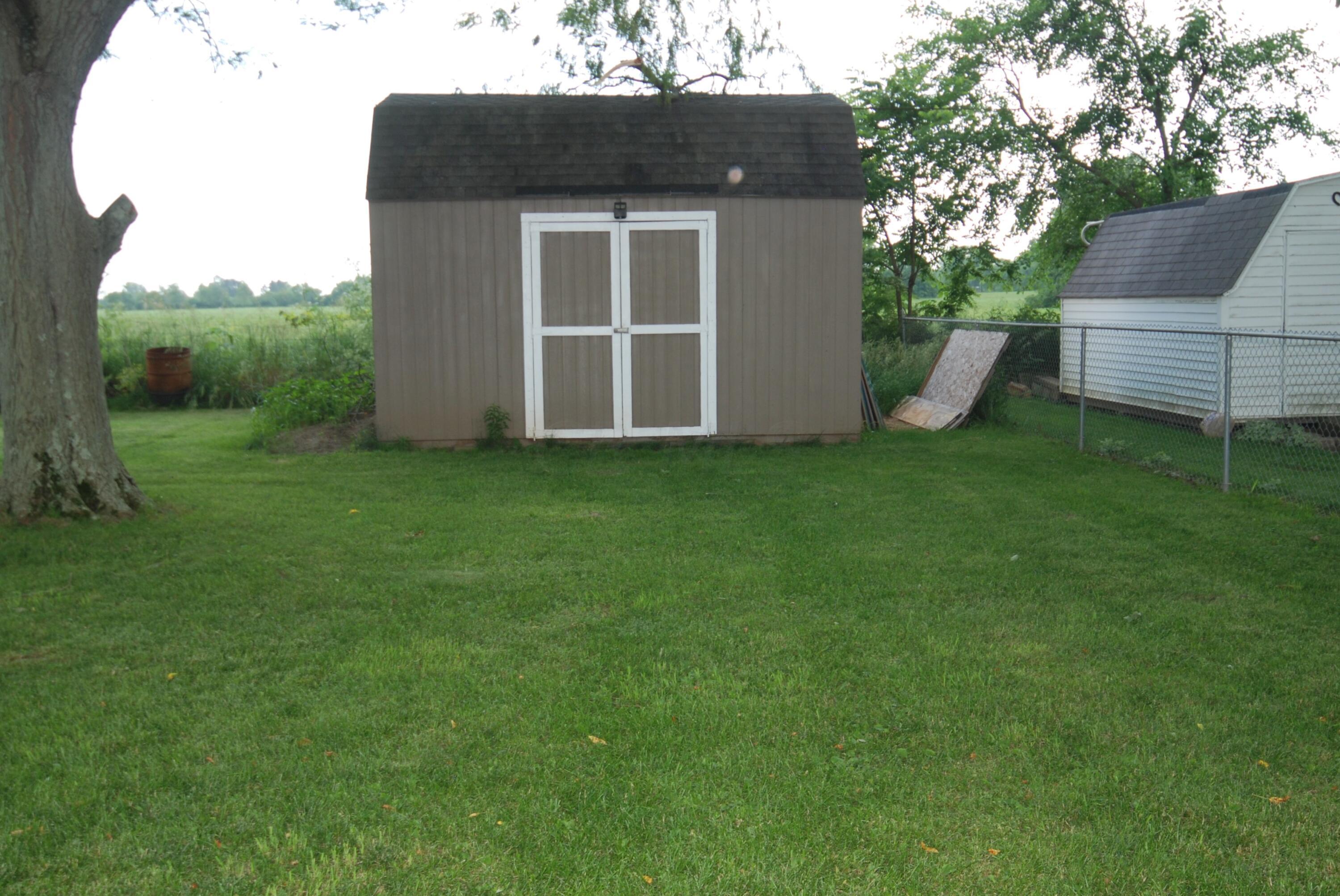 3741 Mumper Road Springfield, OH 45502 - Photo 12 of 31 storage shed