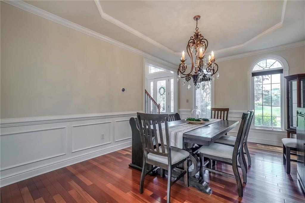 2129 John's Ridge Road Coraopolis, PA 15108 - Photo 7 of 25 Gallery Image 7