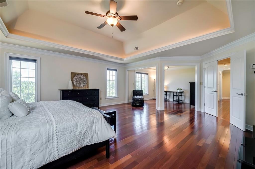 2129 John's Ridge Road Coraopolis, PA 15108 - Photo 9 of 25 Gallery Image 9