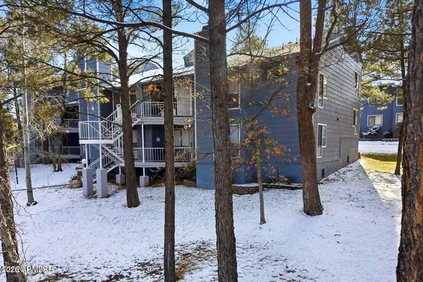 a view of outdoor space