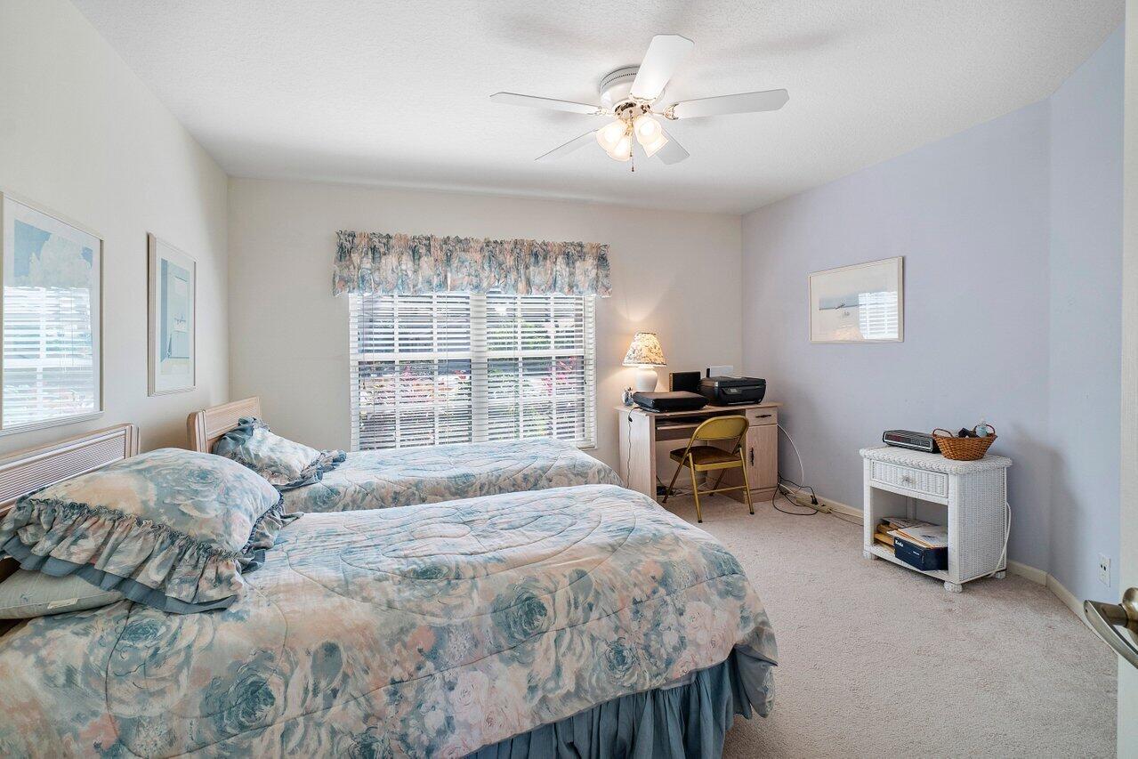 7285 Falls Road East Boynton Beach, FL 33437 - Photo 17 of 51 017-7285FallsRoadEast-BoyntonBeach-FL-33