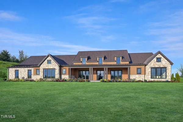 $5,555,555 | 18213 Old Jonesboro Road, Bristol, VA 24202