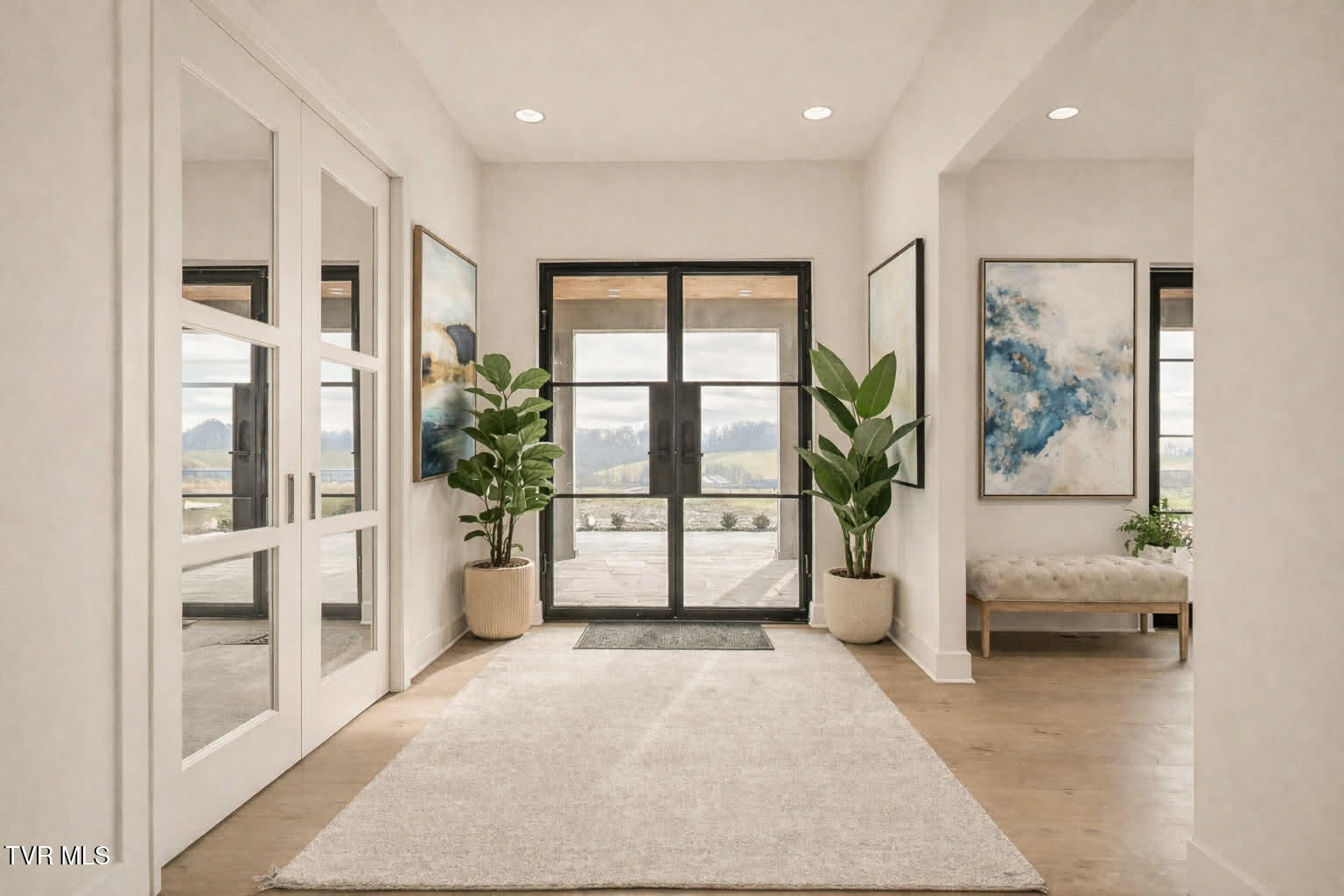 18213 Old Jonesboro Road Bristol, VA 24202 - Photo 17 of 75 Old Jboro Interior Staging GUnit-20