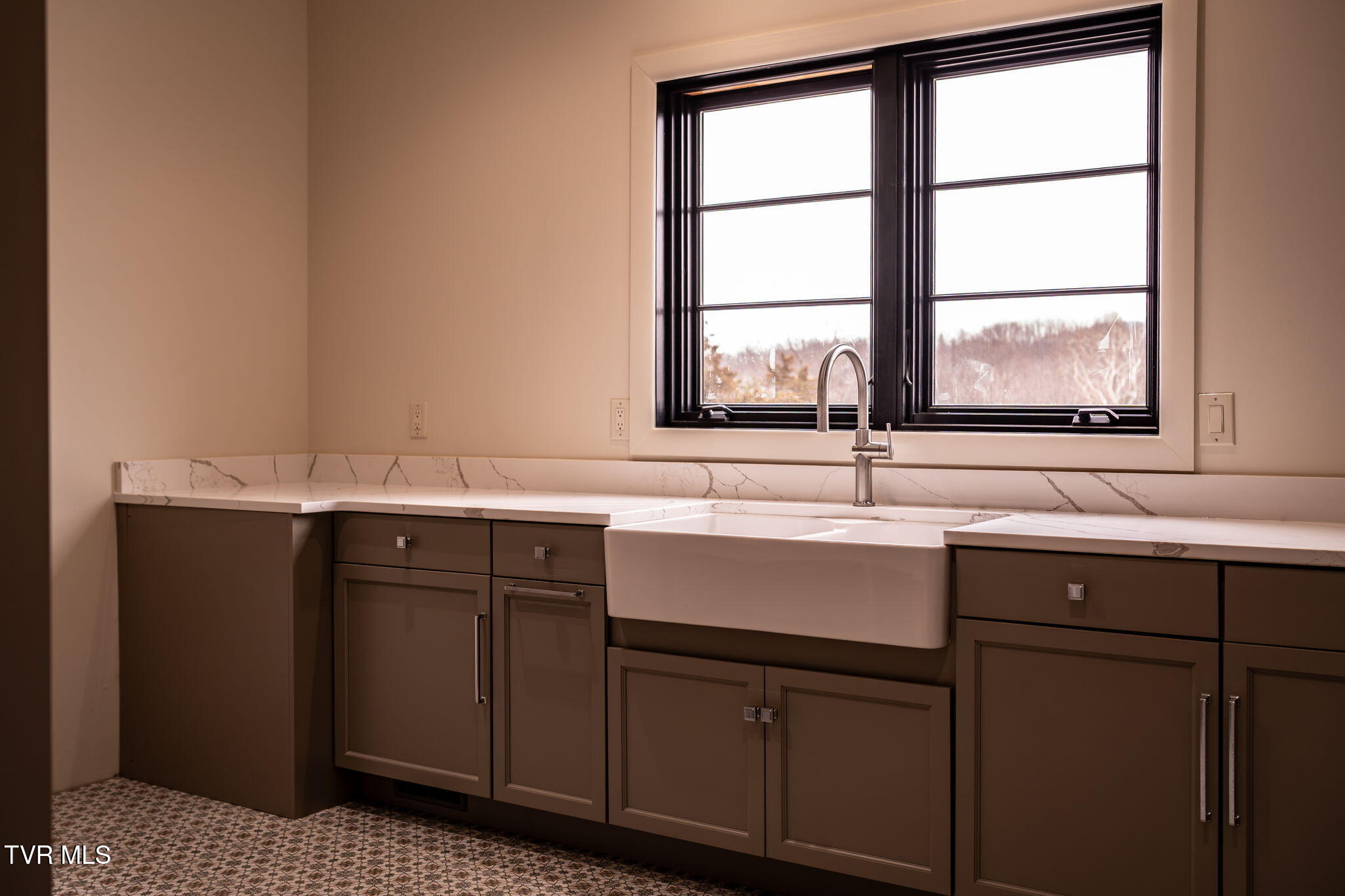 18213 Old Jonesboro Road Bristol, VA 24202 - Photo 53 of 75 12-web-or-mls-DSC08329