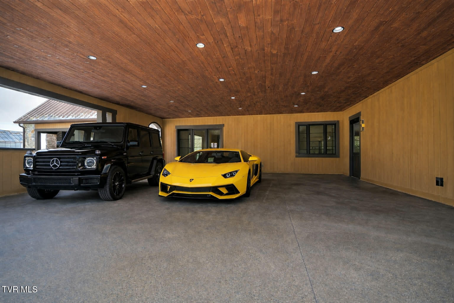 18213 Old Jonesboro Road Bristol, VA 24202 - Photo 69 of 75 Old Jboro Grass Exterior GUnit-27