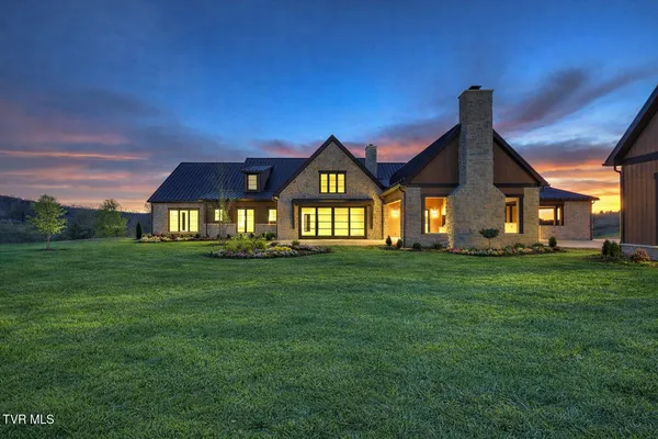 $5,555,555 | 18213 Old Jonesboro Road, Bristol, VA 24202