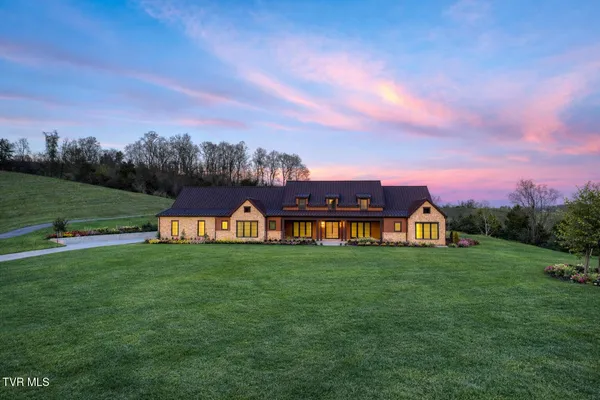 $5,555,555 | 18213 Old Jonesboro Road, Bristol, VA 24202