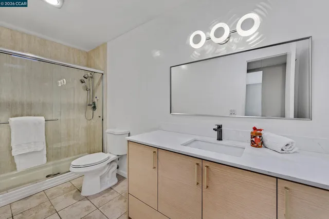 $424,900 | 420 North Civic Drive, Unit 403, Walnut Creek, CA 94596