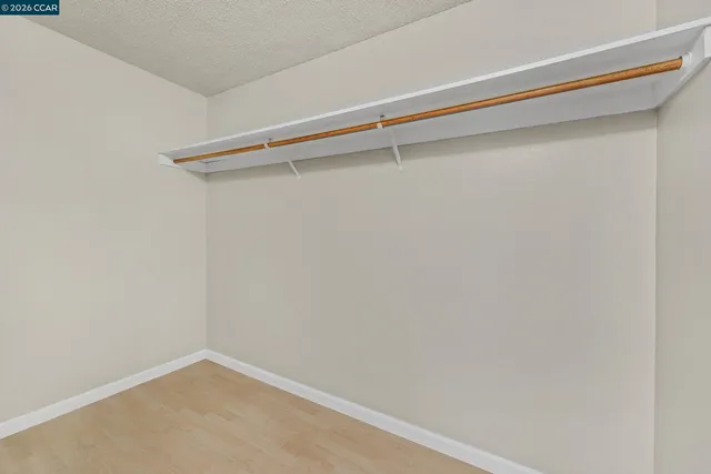 $424,900 | 420 North Civic Drive, Unit 403, Walnut Creek, CA 94596