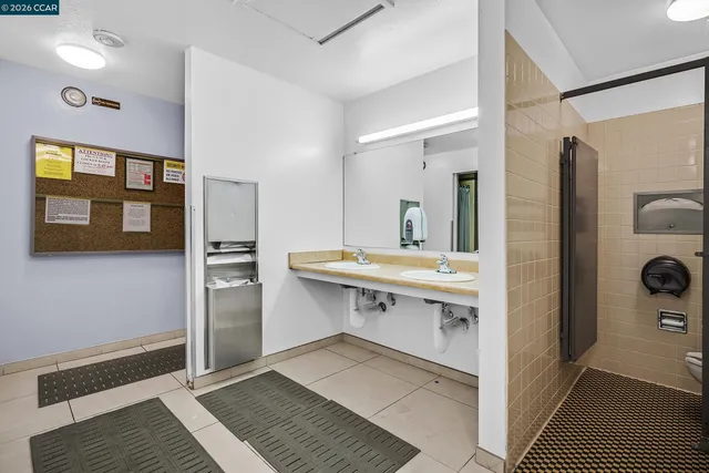 $424,900 | 420 North Civic Drive, Unit 403, Walnut Creek, CA 94596