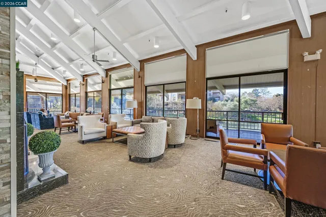 $424,900 | 420 North Civic Drive, Unit 403, Walnut Creek, CA 94596