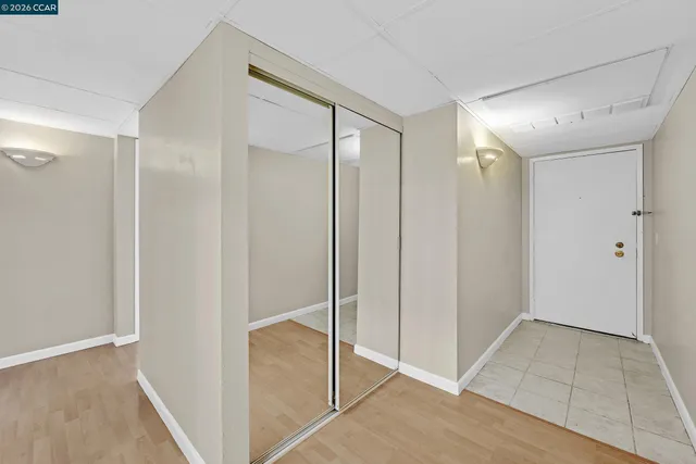 $424,900 | 420 North Civic Drive, Unit 403, Walnut Creek, CA 94596