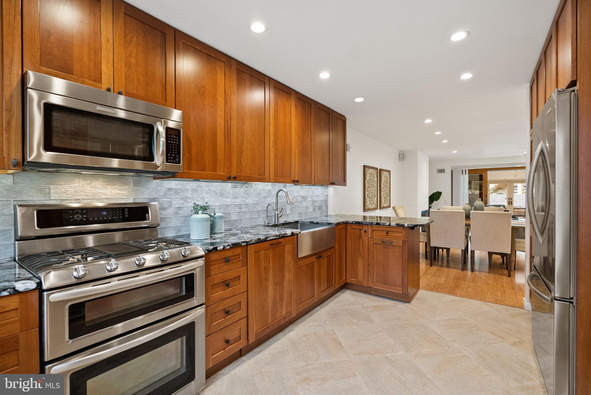 4854 Reservoir Road Northwest Washington, DC 20007 - Photo 12 of 53