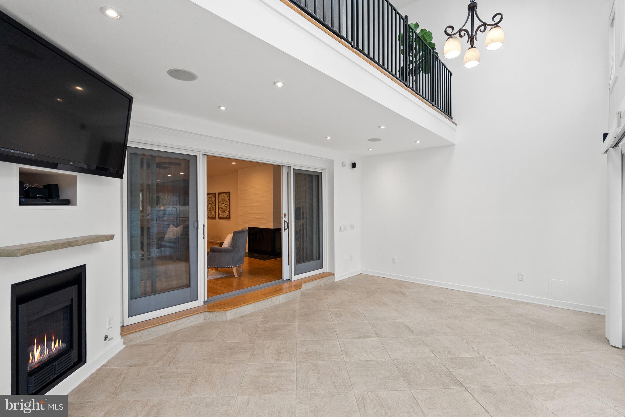 4854 Reservoir Road Northwest Washington, DC 20007 - Photo 23 of 53 Additional gathering space