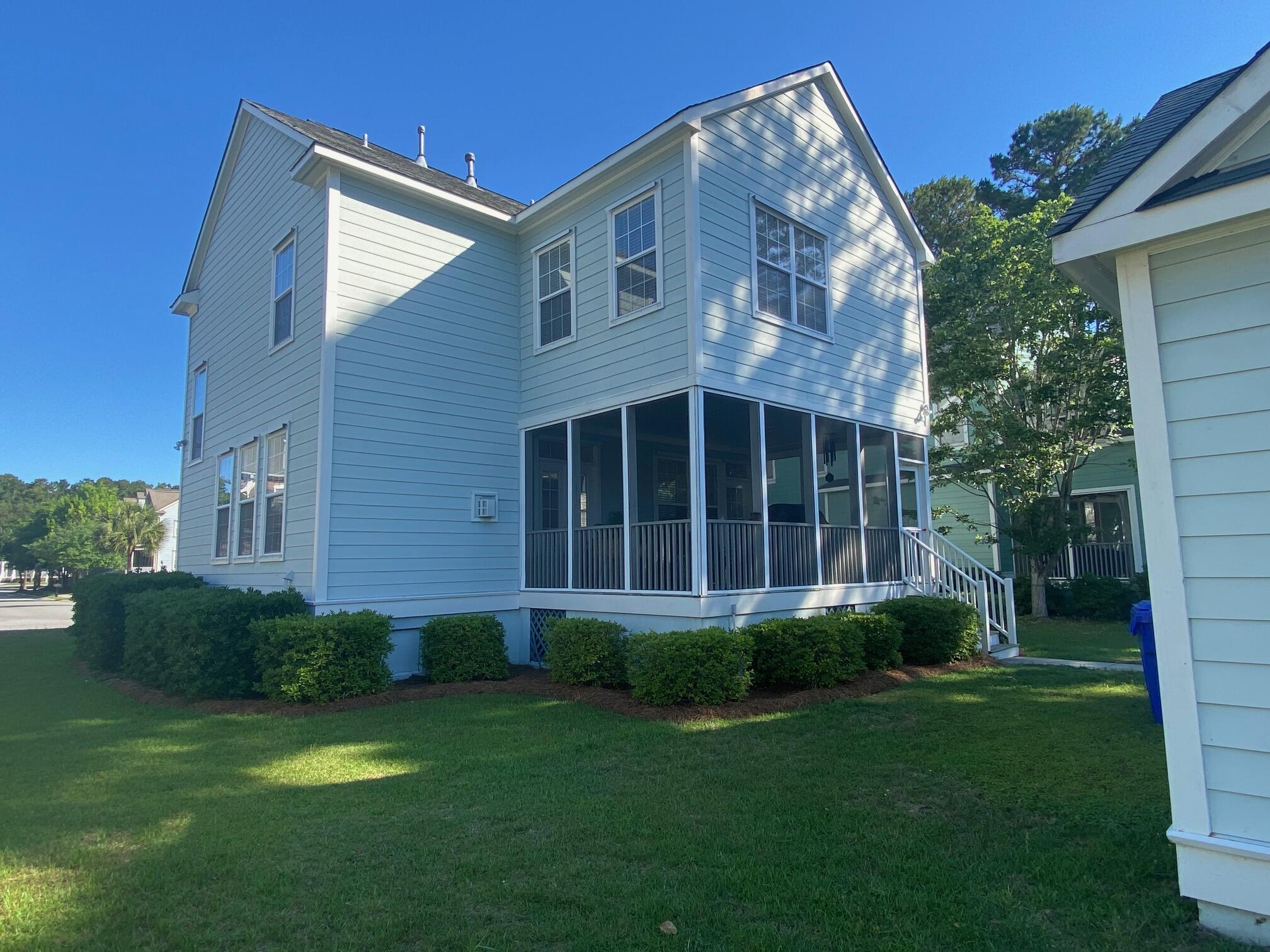 1444 Clancy Road Mount Pleasant, SC 29466 - Photo 20 of 33 Yard
