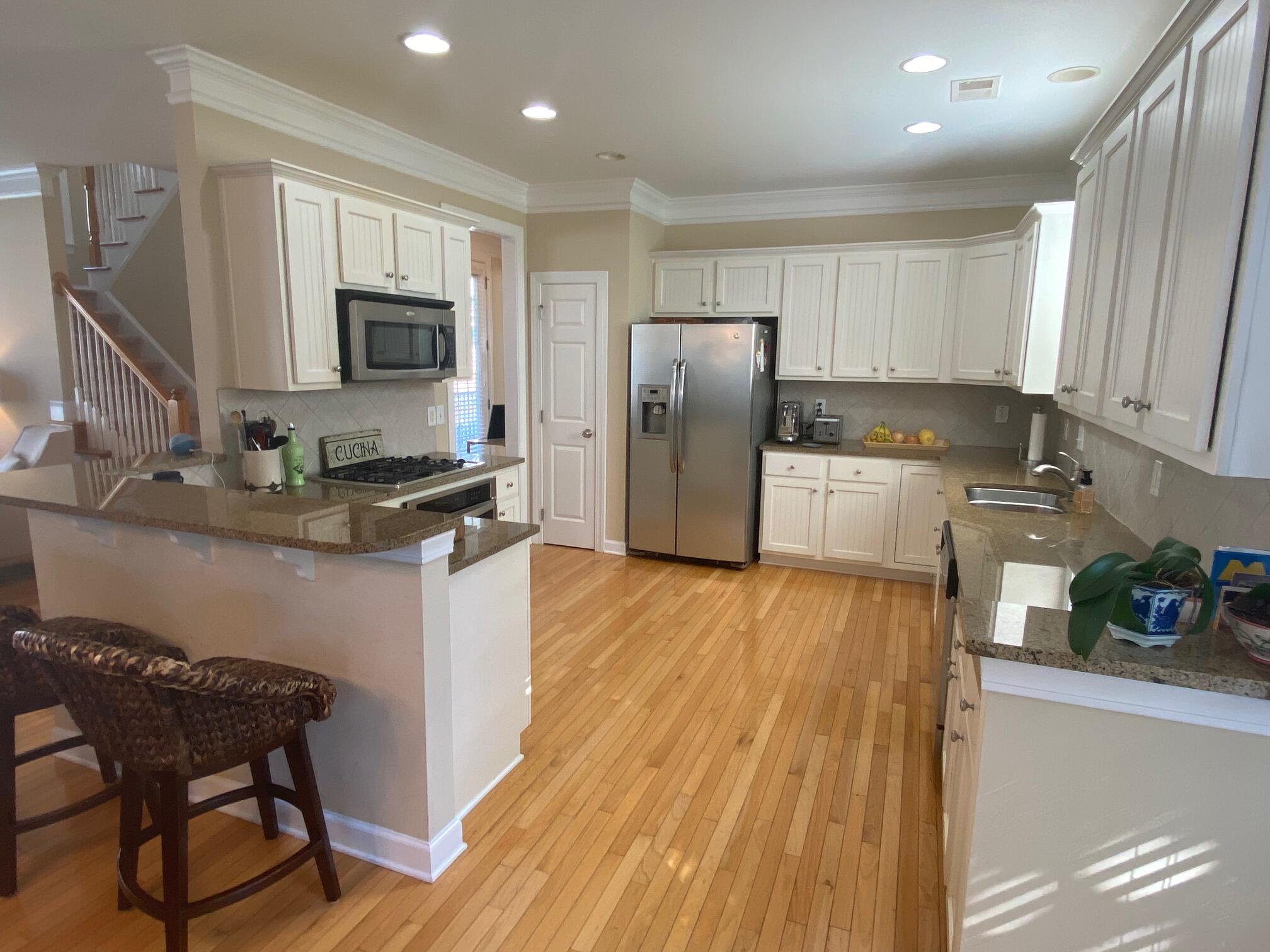 1444 Clancy Road Mount Pleasant, SC 29466 - Photo 3 of 33 Kitchen