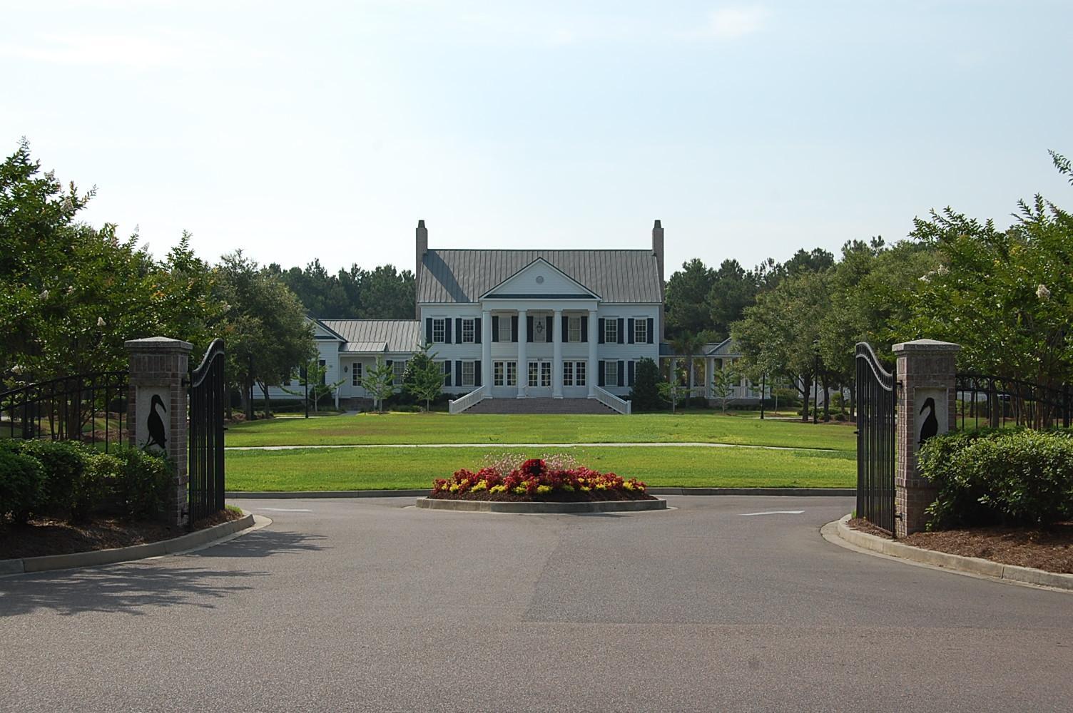 1444 Clancy Road Mount Pleasant, SC 29466 - Photo 26 of 33 Clubhouse
