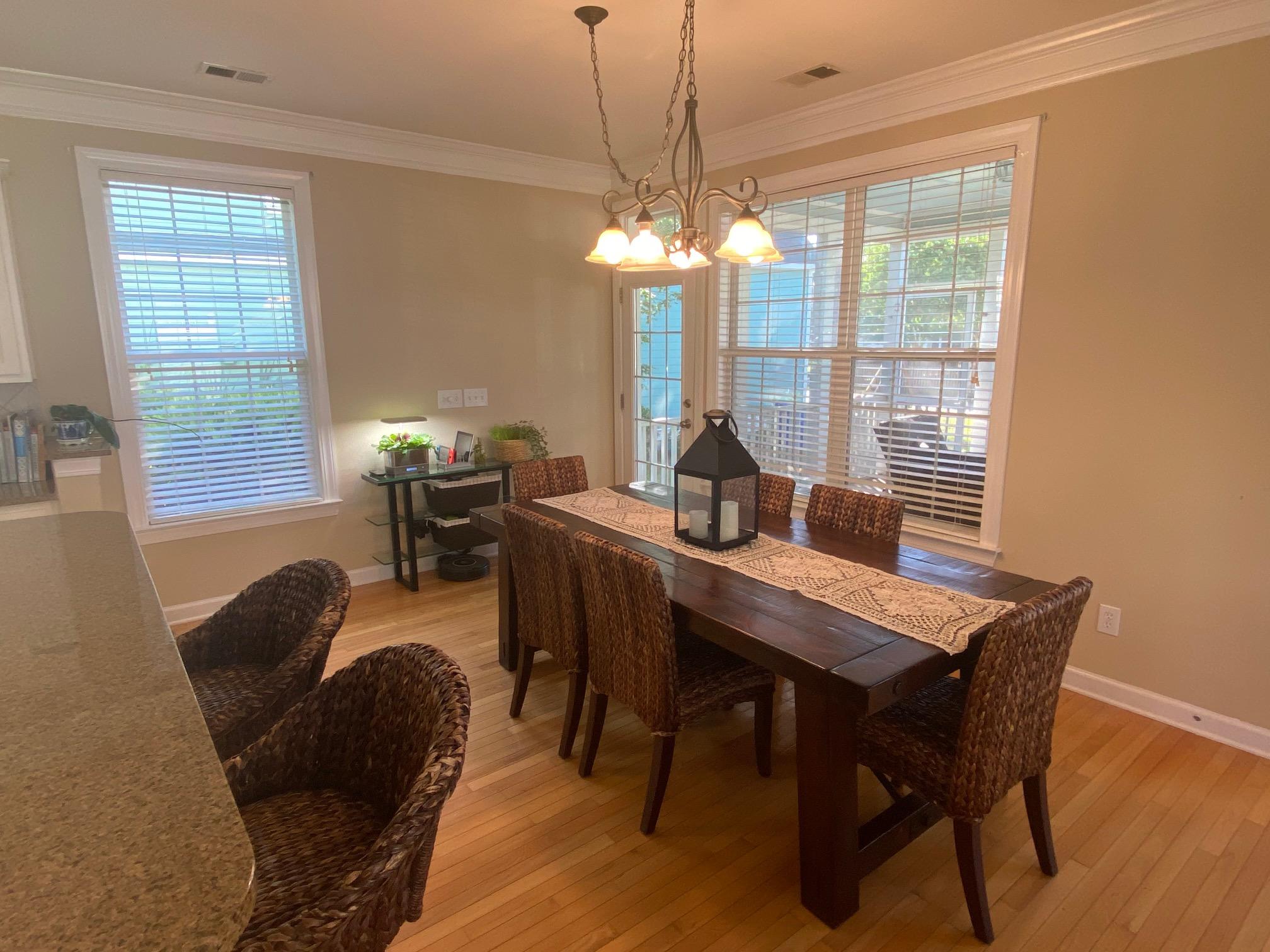 1444 Clancy Road Mount Pleasant, SC 29466 - Photo 6 of 33 Dining Area