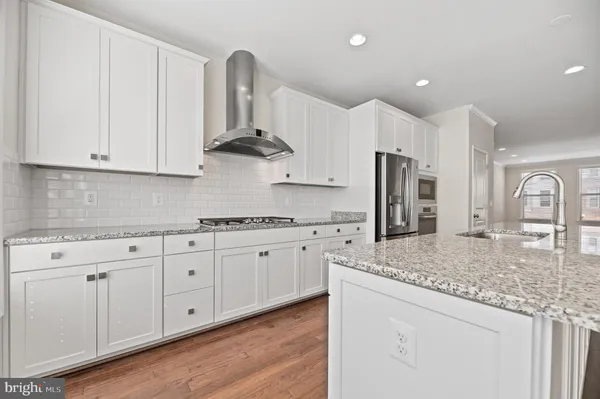 $3,350 | 42409 Dogwood Square, Sterling, VA 20166