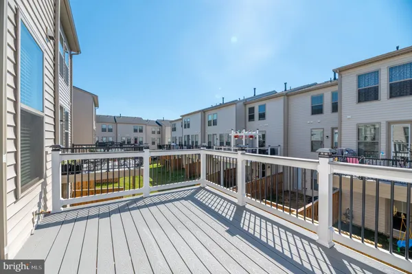 $3,350 | 42409 Dogwood Square, Sterling, VA 20166