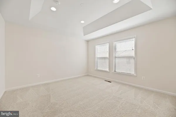 $3,350 | 42409 Dogwood Square, Sterling, VA 20166