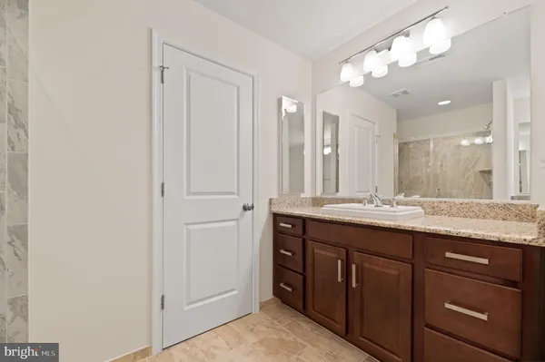 $3,350 | 42409 Dogwood Square, Sterling, VA 20166