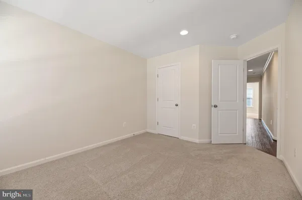 $3,350 | 42409 Dogwood Square, Sterling, VA 20166