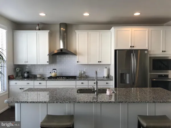 $3,350 | 42409 Dogwood Square, Sterling, VA 20166