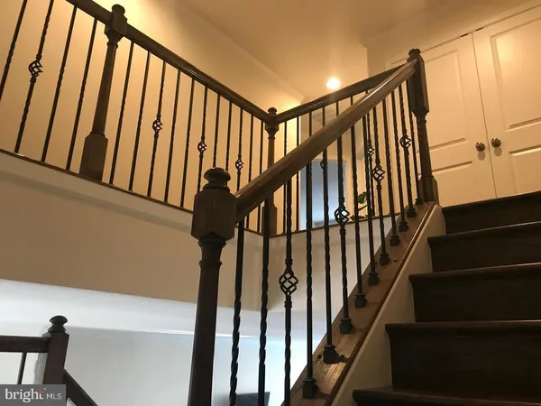 $3,350 | 42409 Dogwood Square, Sterling, VA 20166