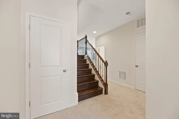 $3,350 | 42409 Dogwood Square, Sterling, VA 20166