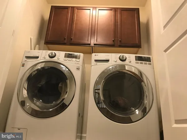 $3,350 | 42409 Dogwood Square, Sterling, VA 20166