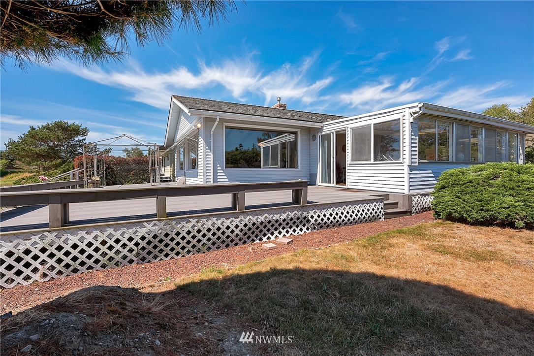 5557 Salish Road Blaine, WA 98230 - Photo 2 of 25 Gallery Image 2