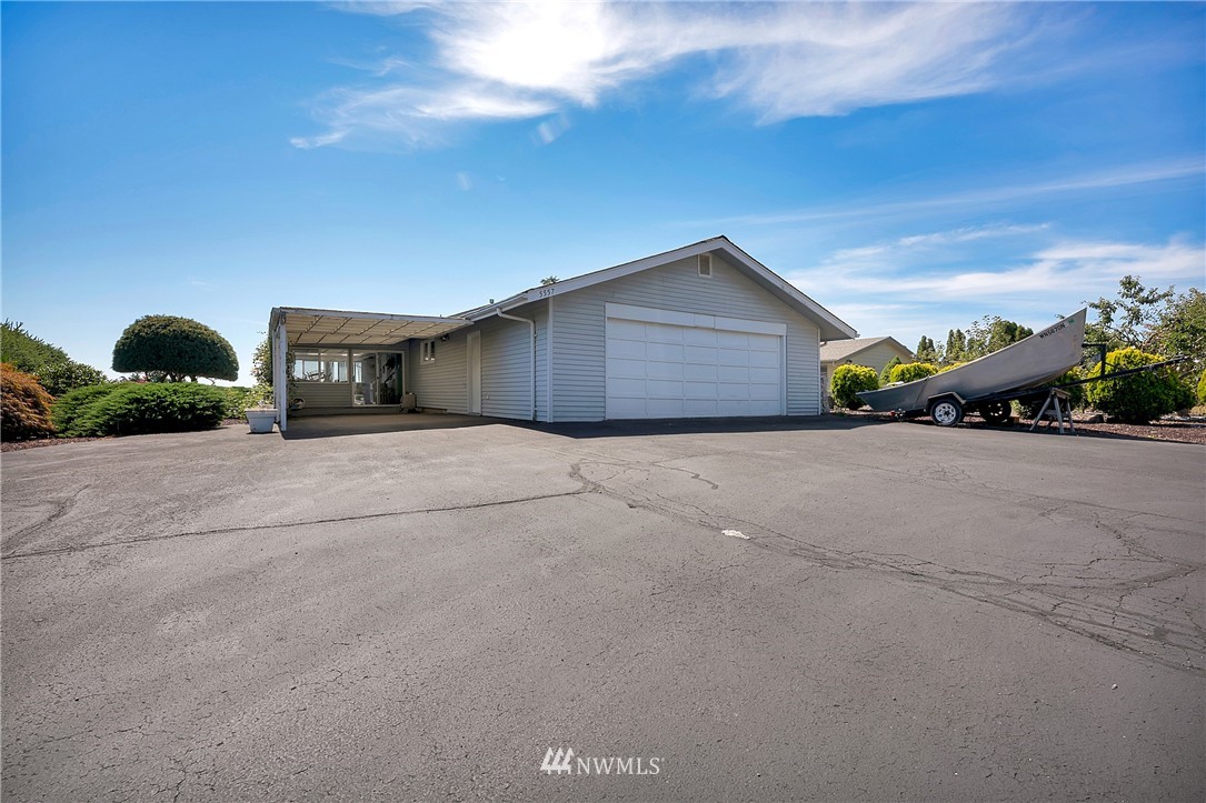 5557 Salish Road Blaine, WA 98230 - Photo 4 of 25 Gallery Image 4