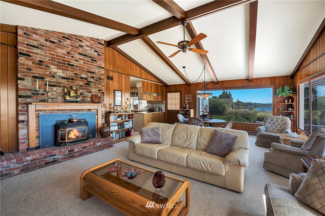 5557 Salish Road Blaine, WA 98230 - Photo 5 of 25 Gallery Image 5
